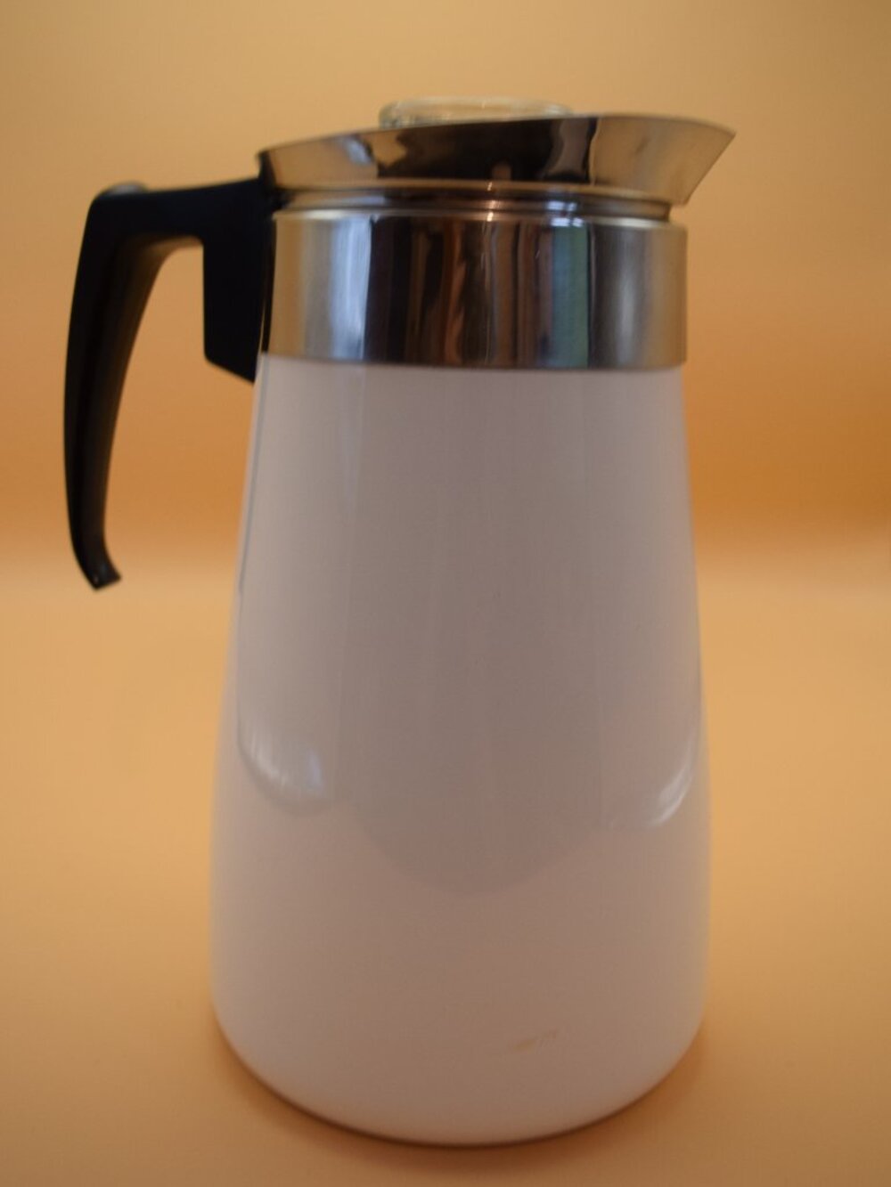 Complete 9 Cup Corning Ware Coffee Pot Just White/All White w Lid & All Parts - Picture 4 of 9